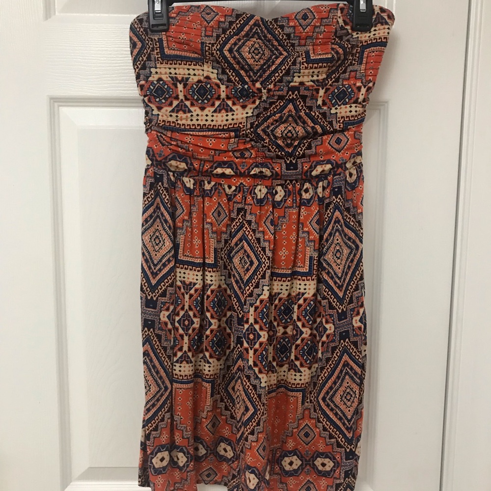 Strapless dress